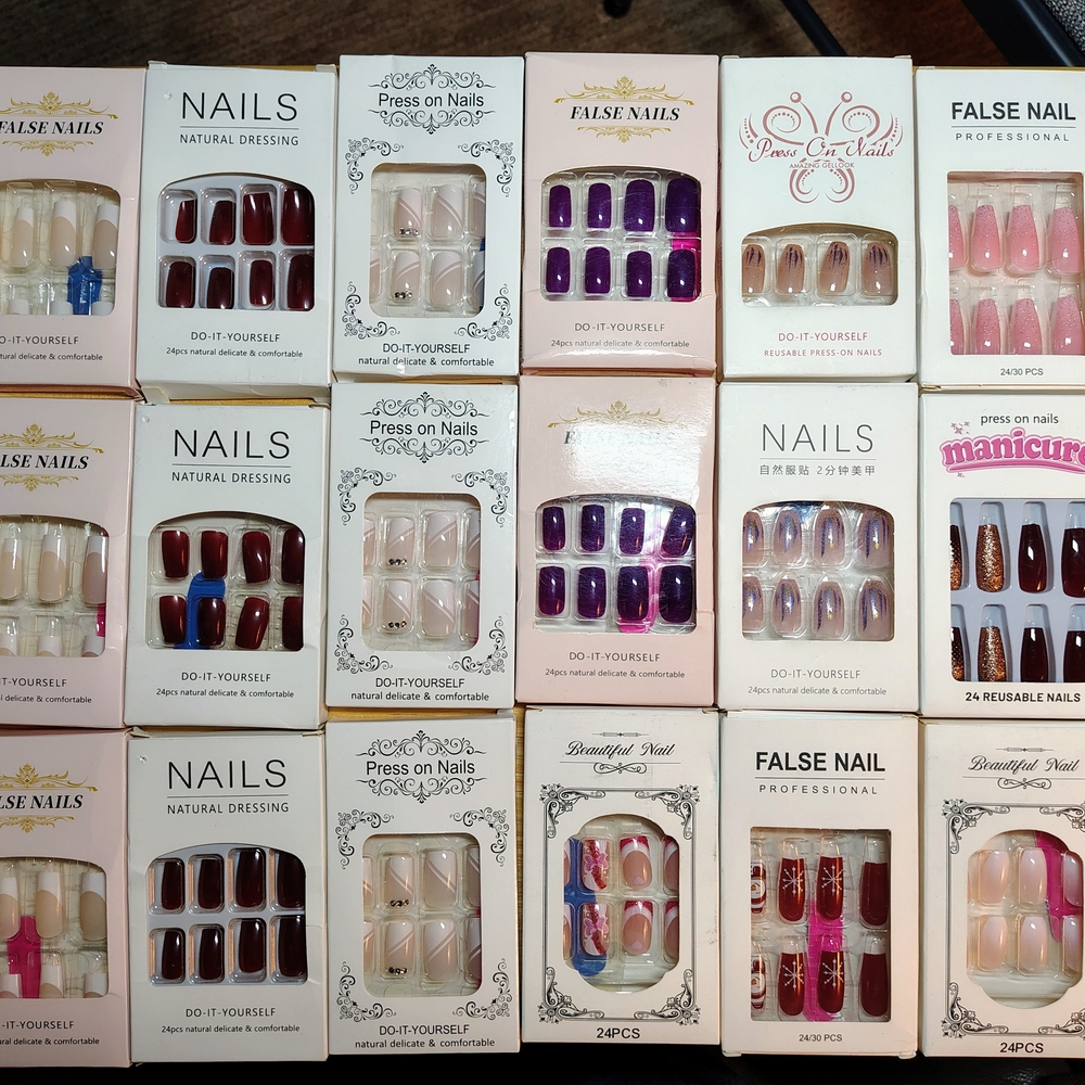 Press on Nails Bundle